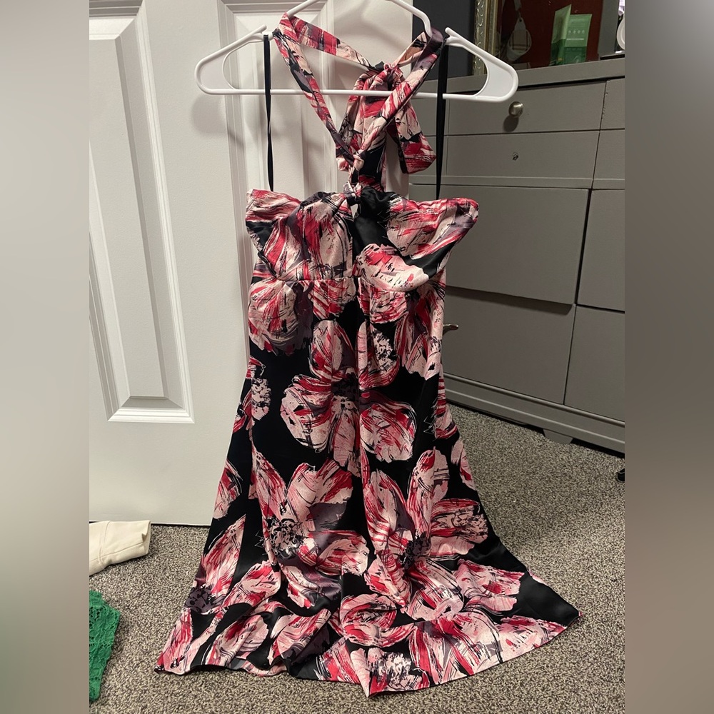 The limited dress